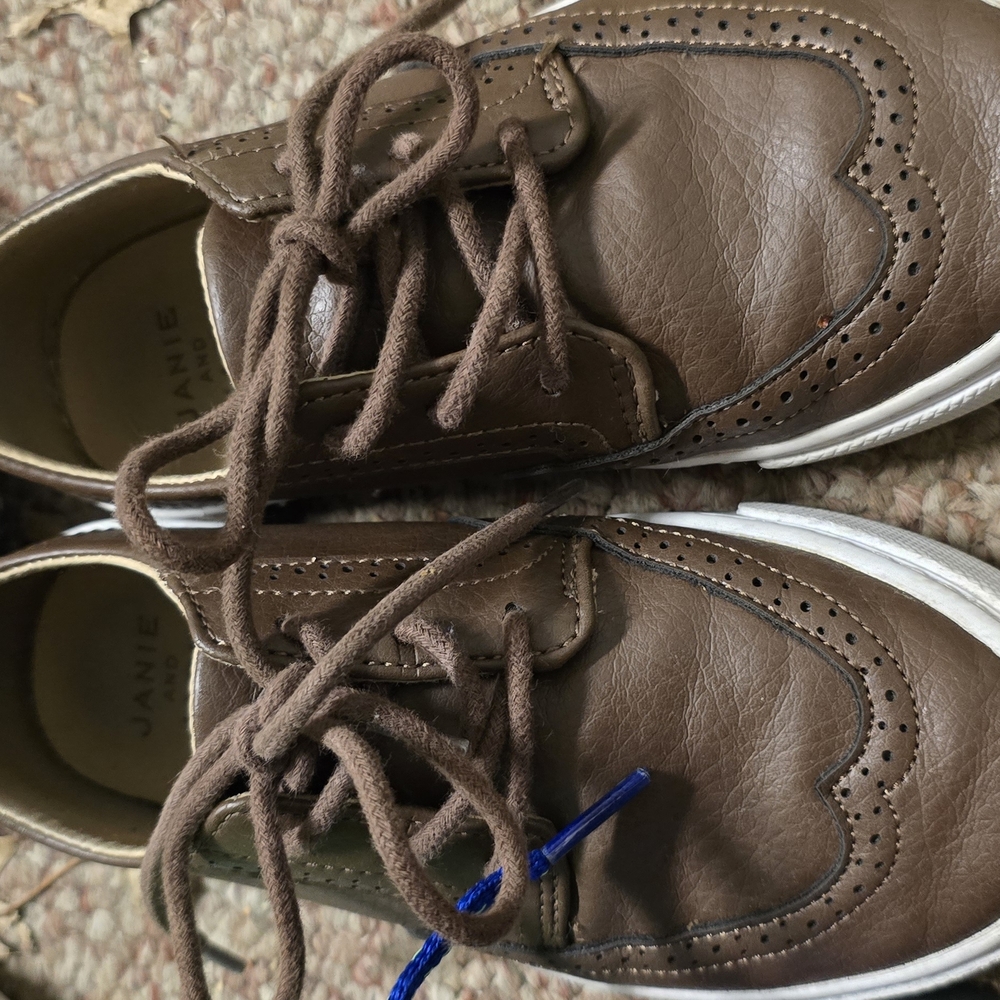 Janie and Jack Brown Dress Shoes with Brogue Detailing